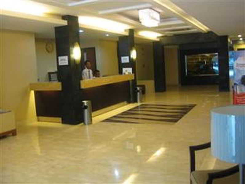 Rota International Hotel Jacarta Exterior foto